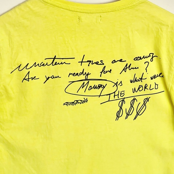 Bershka Big City Super Villain Graffiti Graphic Yellow T Shirt Adult size Medium - Picture 9 of 11